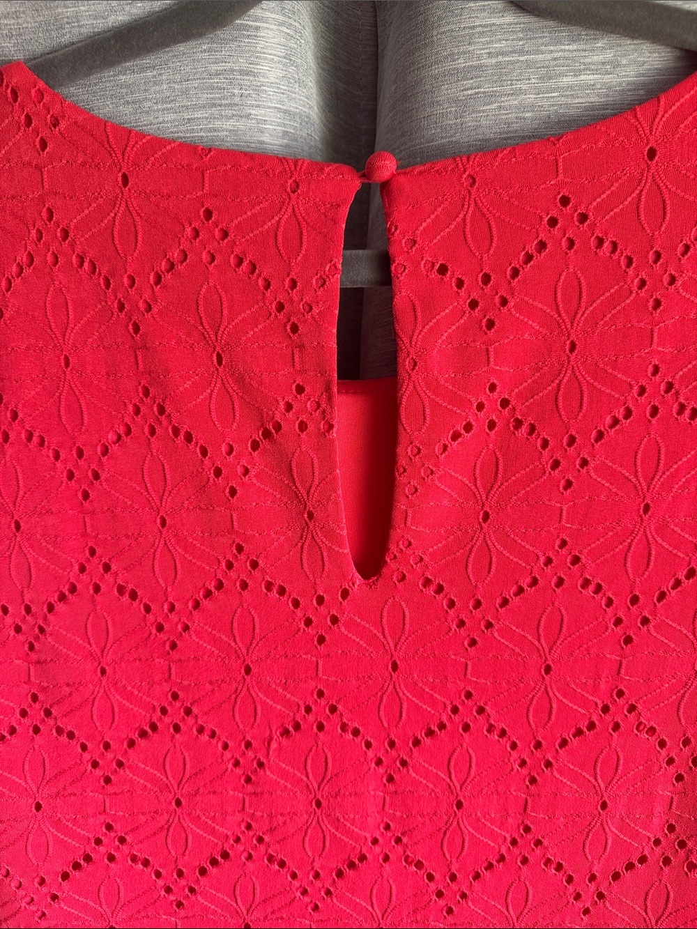 Jessica Howard Coral Eyelet Tiered Midi Dress - Picture 3 of 4